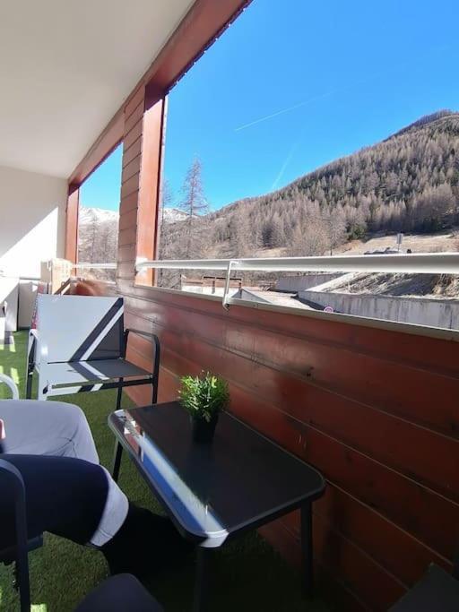 Appartement Avec Grande Terrasse Allos Buitenkant foto