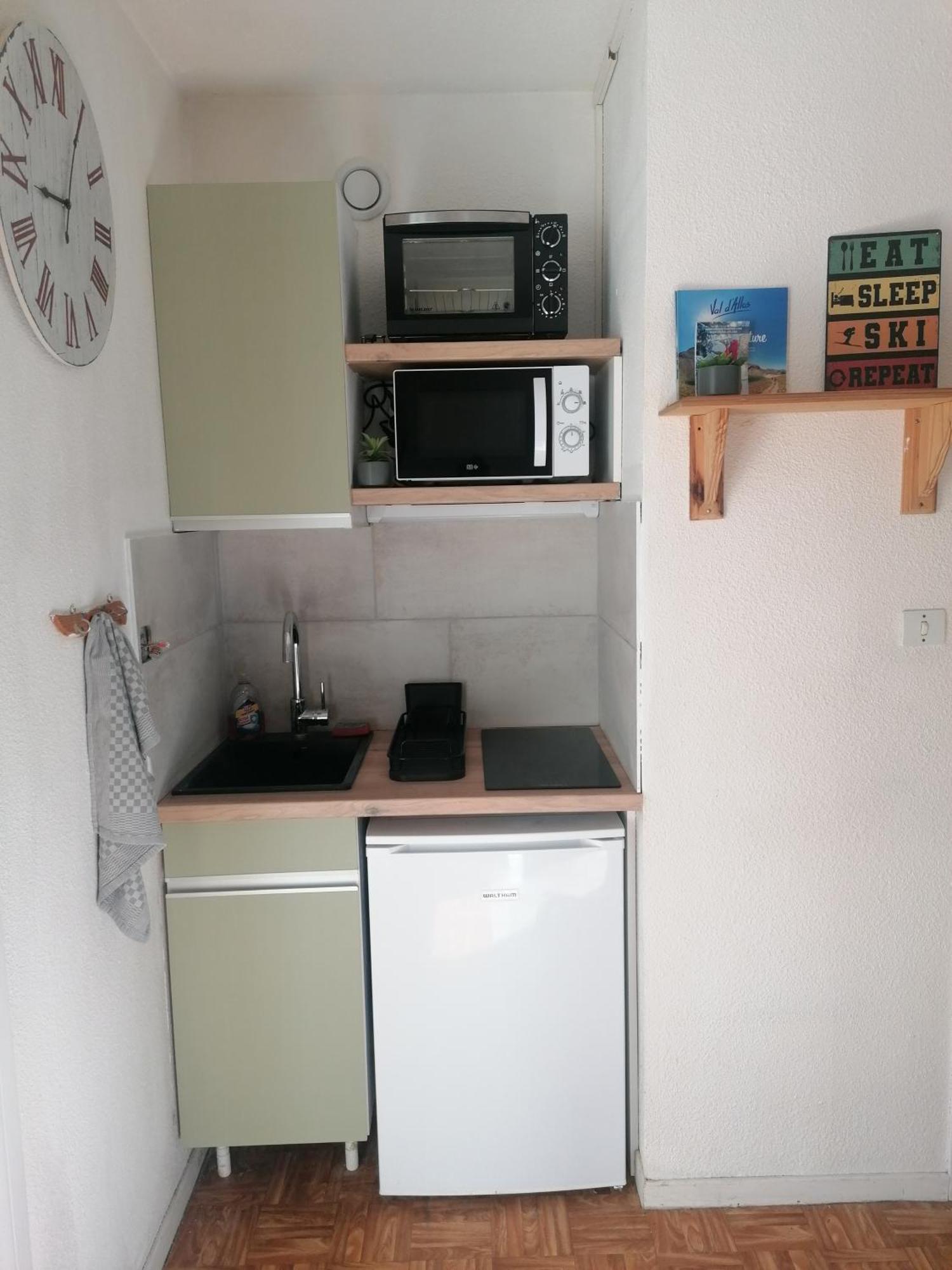 Appartement Avec Grande Terrasse Allos Buitenkant foto
